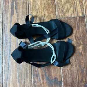 Black heels with pearls